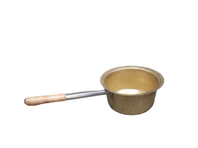 Charger l&#39;image dans la galerie, Brass Hammered Finish Round Patila / Tope with Wooden Handle, 11&quot; (28 cm)
