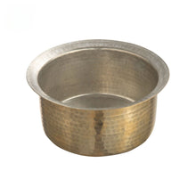 Charger l&#39;image dans la galerie, Brass Hammered Finish Cook pot, Heavy Duty, Comes with Tin Coating, 16&quot; (40 cm), 20 Litre&#39;s
