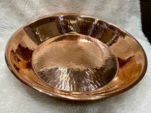 Load image into Gallery viewer, Copper Paraat, Hammered Finish, 17.5&quot; Round, Heavy Duty, Premium Parat, Beading Border
