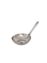 Charger l&#39;image dans la galerie, Round Kadai Shape Serving Pan, Hammered Finish, Stainless Steel, 1.5L
