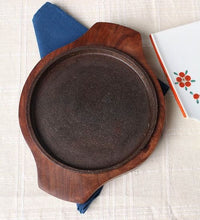 Load image into Gallery viewer, Wooden Round Sizzler with Cast Iron Plate - 6&quot;
