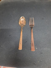 Charger l&#39;image dans la galerie, PVD Coating Rose Gold Dinner Fork, 18/8 Stainless Steel, Hammered Cutlery Set
