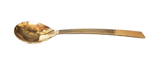 Charger l&#39;image dans la galerie, 18/8 Stainless Steel, Gold Finish Hammered Serving Spoon for Rice, Heavy Duty
