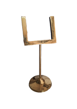 Charger l&#39;image dans la galerie, brass menu card stand, 4&quot;
