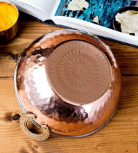 Charger l&#39;image dans la galerie, Copper Stainless Steel Hand Beaten Karahi, 5&quot; Diameter, Copper Serveware
