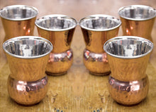 Charger l&#39;image dans la galerie, Copper Stainless Steel Hammered Mughlai Glass - 350 ML, Double Wall
