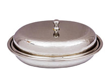 Charger l&#39;image dans la galerie, Hammered Oval Shape Serving Bowl Dish with Cover #2, Stainless Steel, 700 ml
